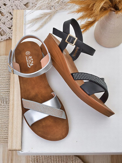 Royalfashion Дамски сандали на платформа с камъчета Allona