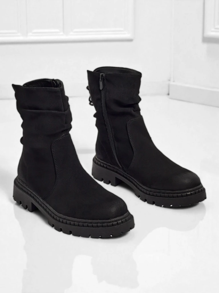 Матови дамски боти Lumira