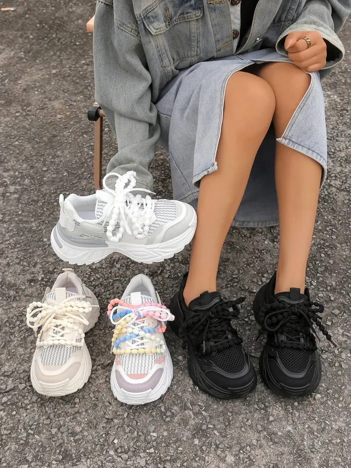 Спортни маратонки Royalfashion за жени на по-дебела подметка Loness