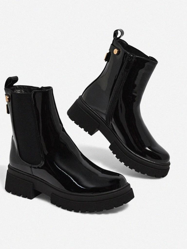 Лакирани дамски еко кожени боти Calebi