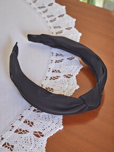 Royalfashion Satinia сатенена диадема за коса