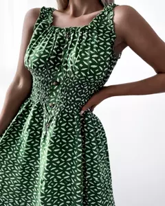 тъмнозелено