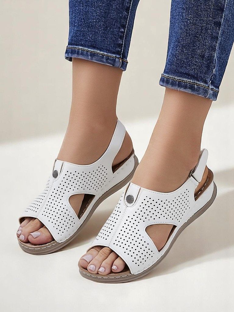 Royalfashion Дамски ажурни сандали Leminni