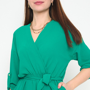 тъмнозелено