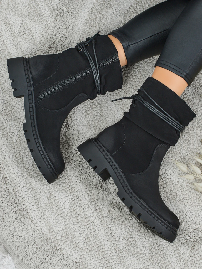 Матови дамски боти Lumira