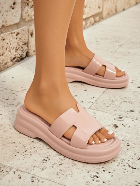 Royalfashion Дамски чехли на по-дебела подметка Nova Gloss