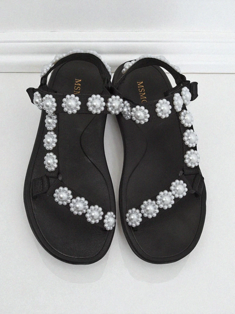 Дамски сандали Royalfashion Perseida черни на платформа с перли