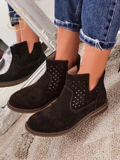 Боти Ariadne от естествен тъмнокафяв велур, плоски токове 3 см