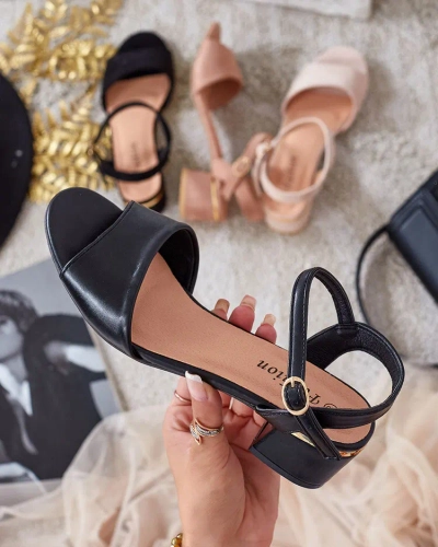 Royalfashion Дамски сандали Wolcos