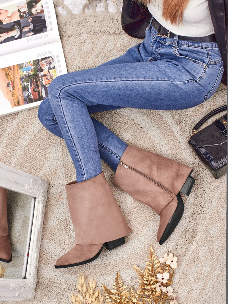 Дамски ботильоны Moon Whisper със затворена горна част