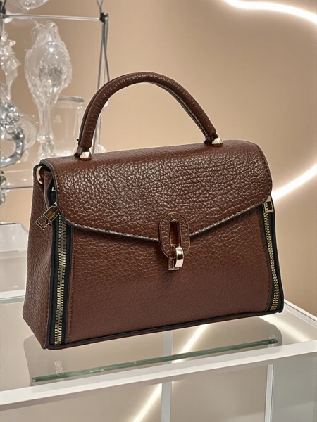 Малка дамска чанта от еко кожа Celoura