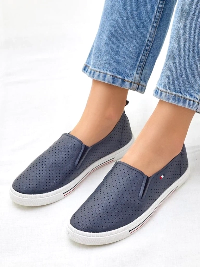 Royalfashion Дамски перфориран тип обувки Vielles