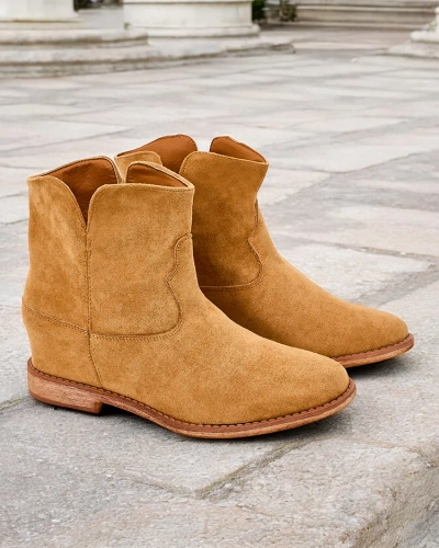 Роялфешън ботуши в стил каубой на покрита платформа блуестън