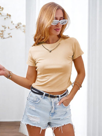 Royalfashion Дамска памучна тениска със странични набори, верижка и блясък