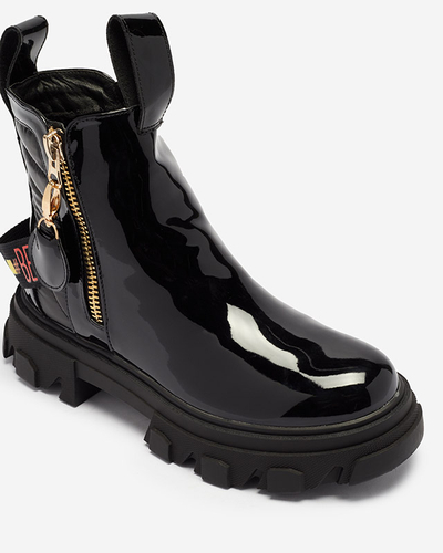 Дамски черни лачени боти Osallu - Обувки