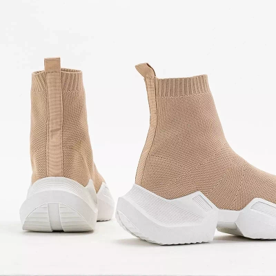 OUTLET Wysokie beżowe buty sportowe damskie Fisa - Obuwie