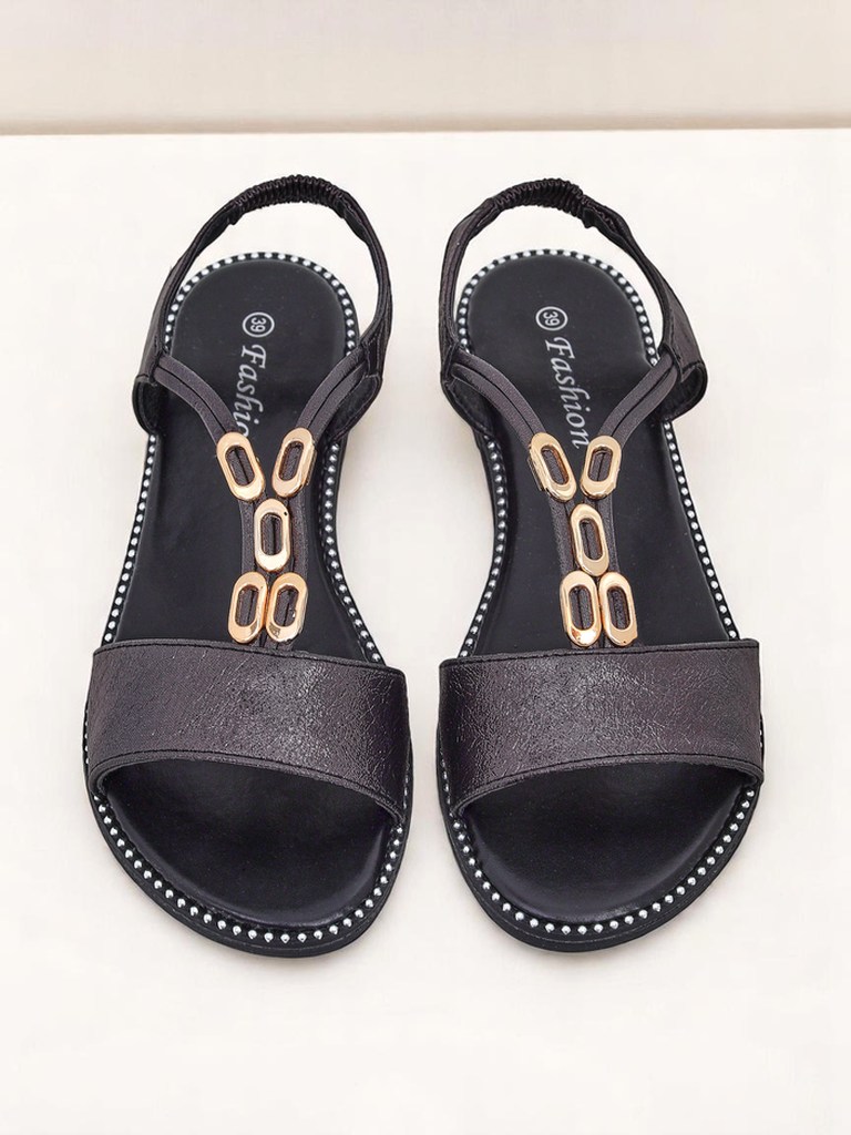 Royalfashion Дамски сандали с декоративни каишки Siena Glow