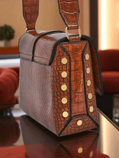 Royalfashion Лакирана малка дамска чанта от еко кожа Velia Crest