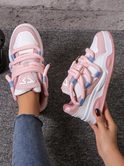 Royalfashion дамски спортни маратонки с декоративни връзки Clesiv