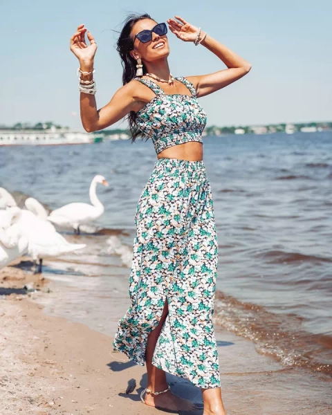 Royalfashion Дамски комплект от мента с флорален принт