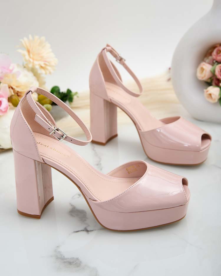 Royalfashion Дамски сандали Lefeyoa с лакиран ток