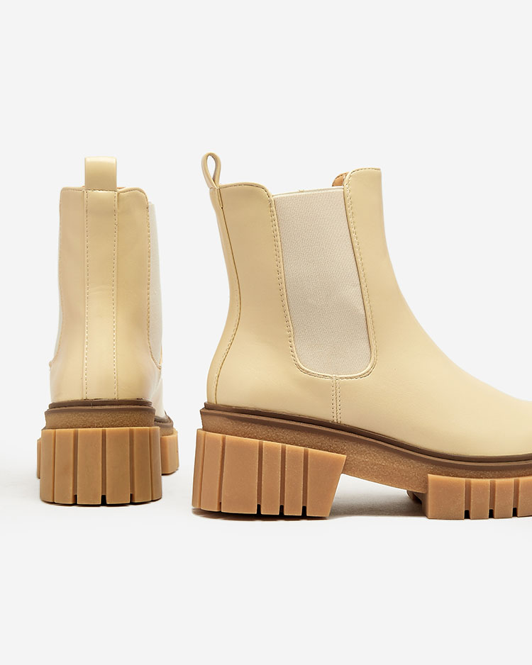 Royalfashion Бежови дамски ботуши с масивна подметка Eferope