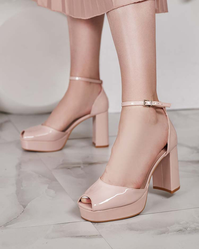 Royalfashion Дамски сандали Lefeyoa с лакиран ток