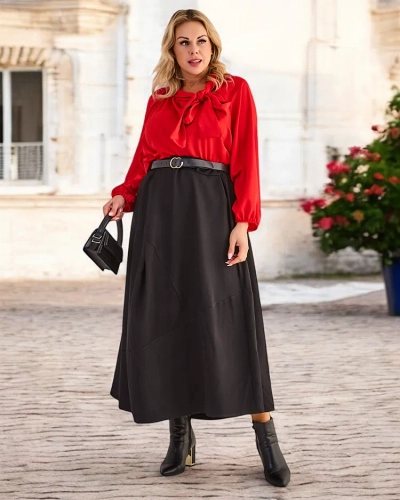 Дамска миди пола на Royalfashion