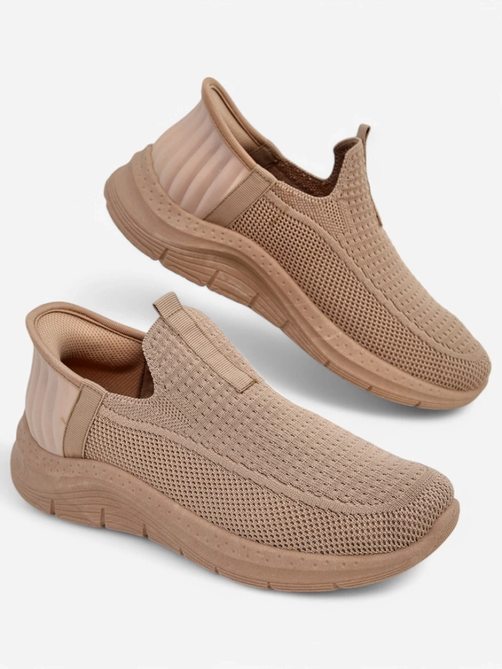 Дамски обувки slip on Selene Бежови – удобни маратонки на равна подметка