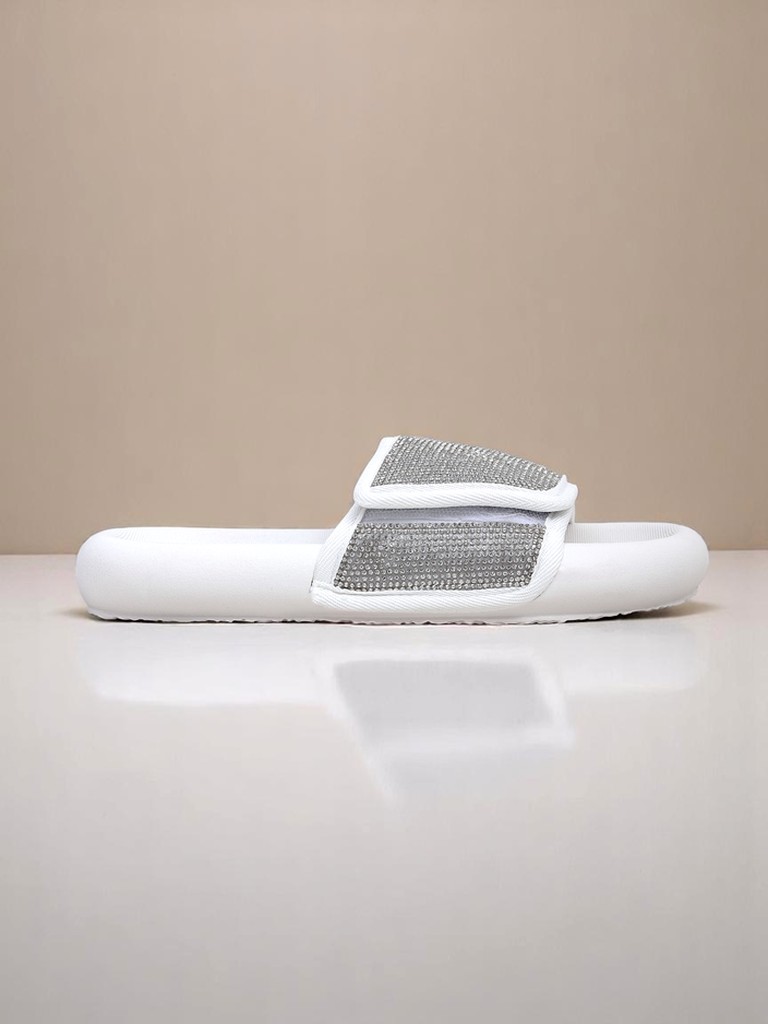 Royalfashion Дамски чехли на плоска подметка Sparkle Step