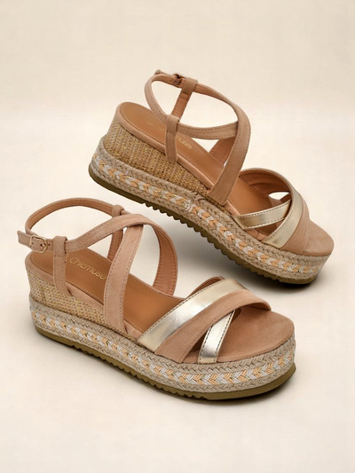 Royalfashion Дамски сандали на платформа Eylaas