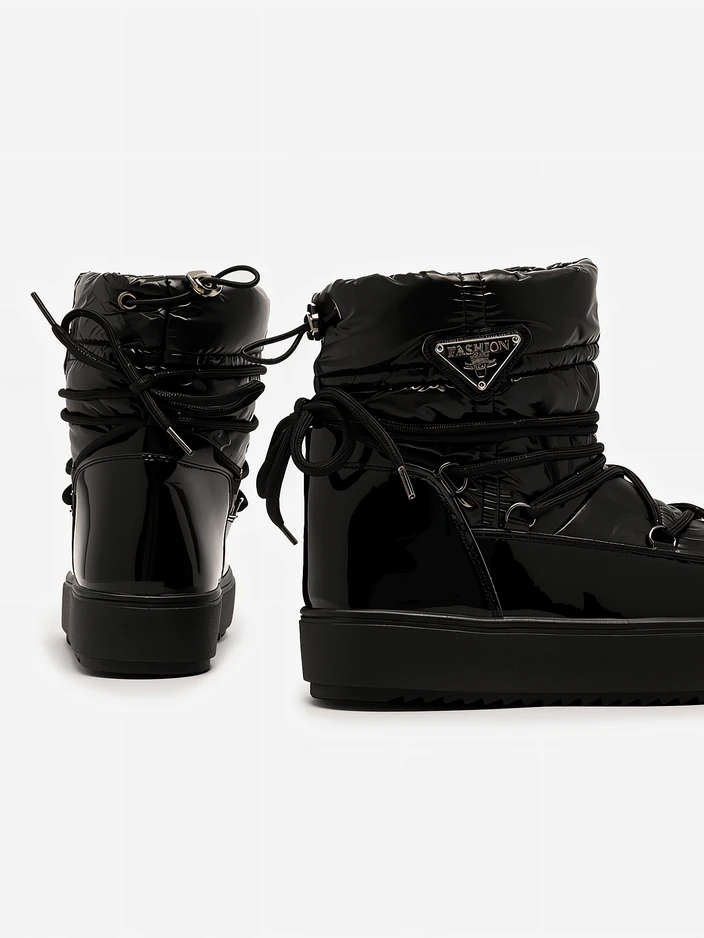 Royalfashion Дамски ботуши a'la snow boots в черно Vevnose