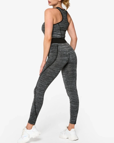 Сив дамски спортен комплект с черни вложки - Облекло