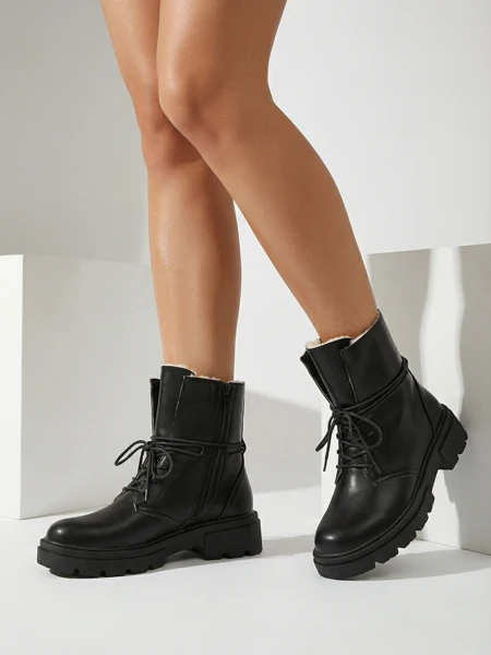 Дамски боти Luna черни кожени елегантни за зимата