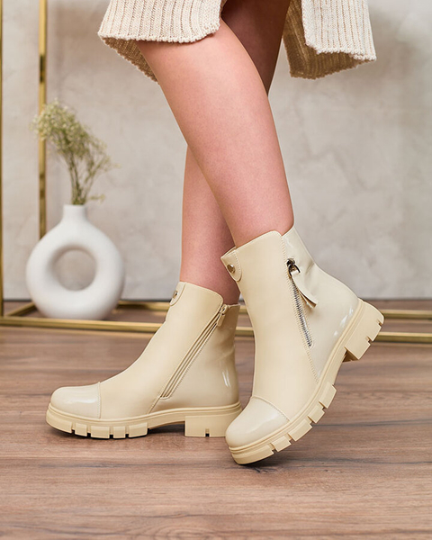 Royalfashion Бежови матови дамски ботуши Hedaheh