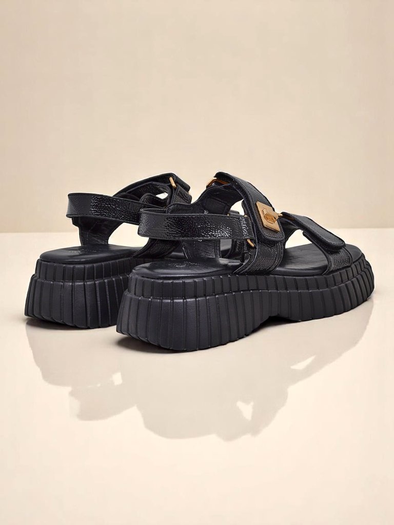 Royalfashion дамски сандали с по-дебела подметка Aganda