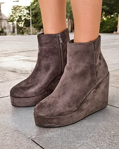 Дамски боти с ток от Royalfashion Sieffa