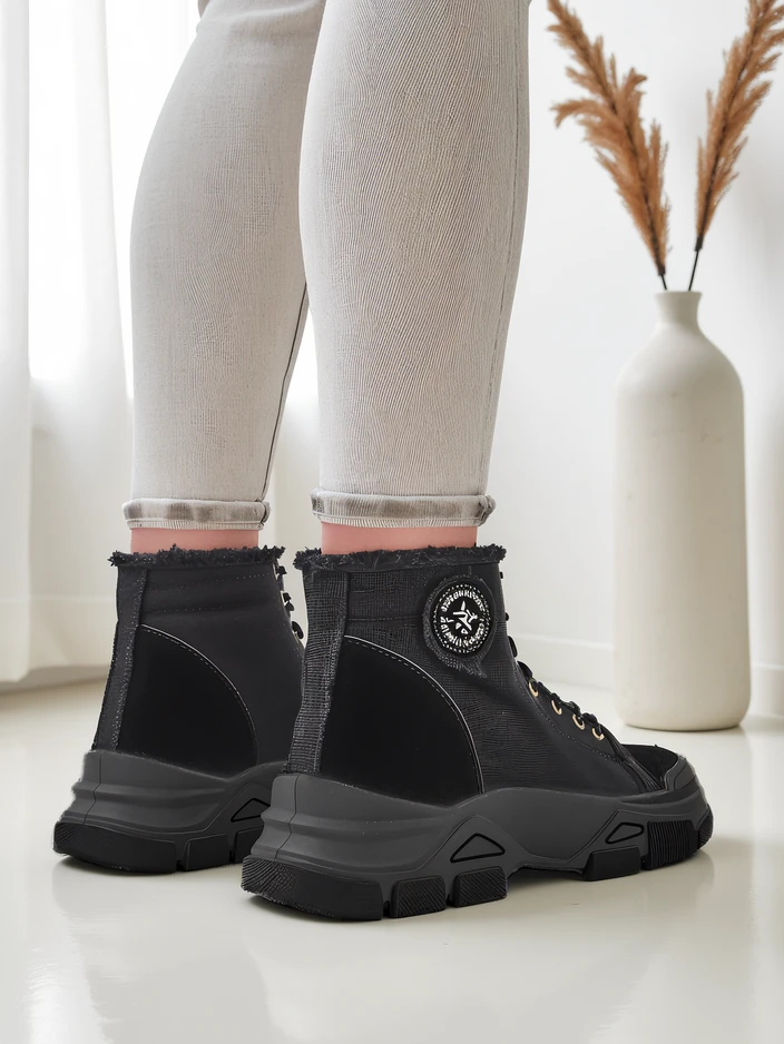 Royalfashion Високи дамски маратонки Hirrias