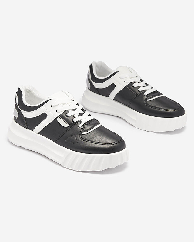 Черни дамски спортни обувки от екокожа с бели вложки Netiris - Обувки