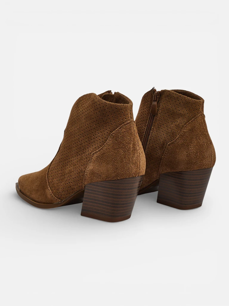 Дамски боти в стил каубойки от естествена кожа Nilof