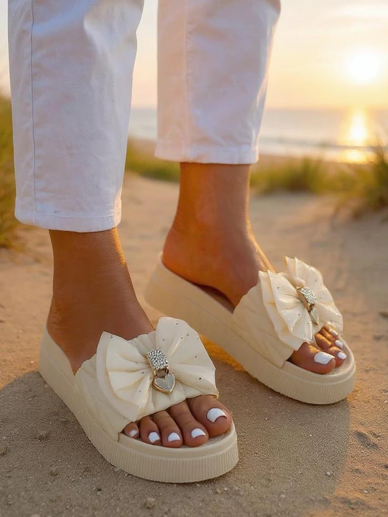 Royalfashion Дамски чехли на платформа с панделка Sento Pace