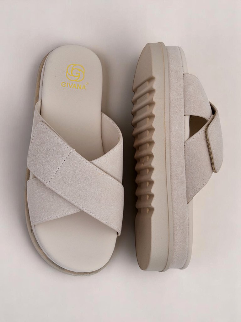 Royalfashion Дамски равни сандали Evre