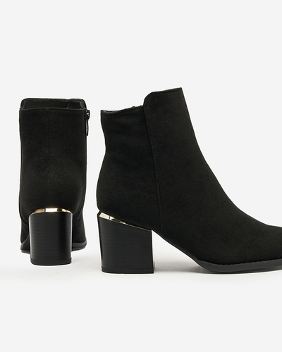 Royalfashion Черни дамски ботуши с нисък ток Traestra