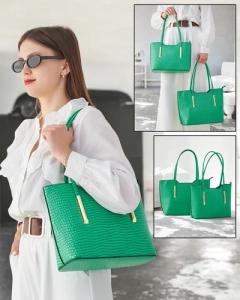 Тревно зелено || Светло бежово || тъмнозелено