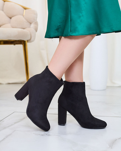 Royalfashion Черни дамски ботуши Reirasa