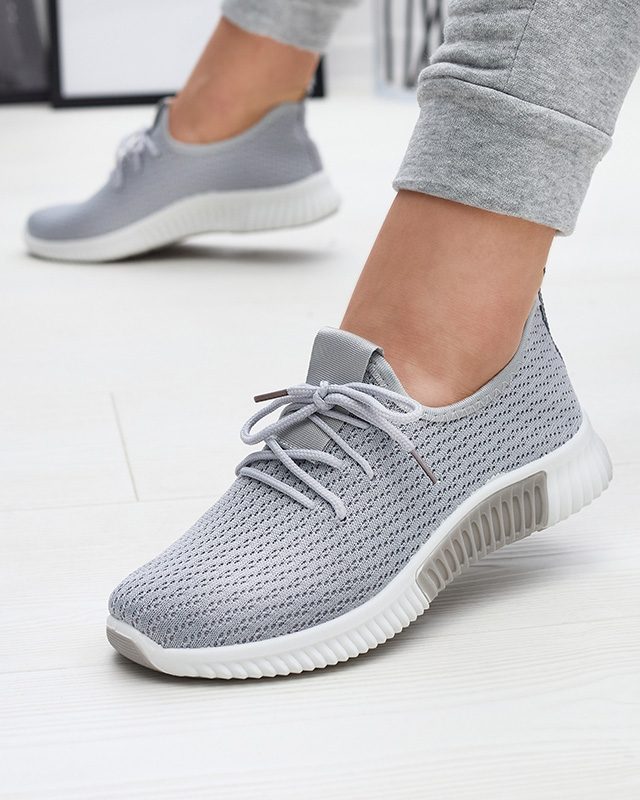Сиви дамски спортни обувки от плат Vobbu- Footwear