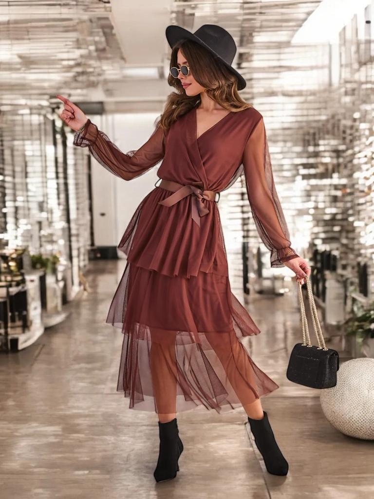 Дълга рокля за жени на Royalfashion с рюшове