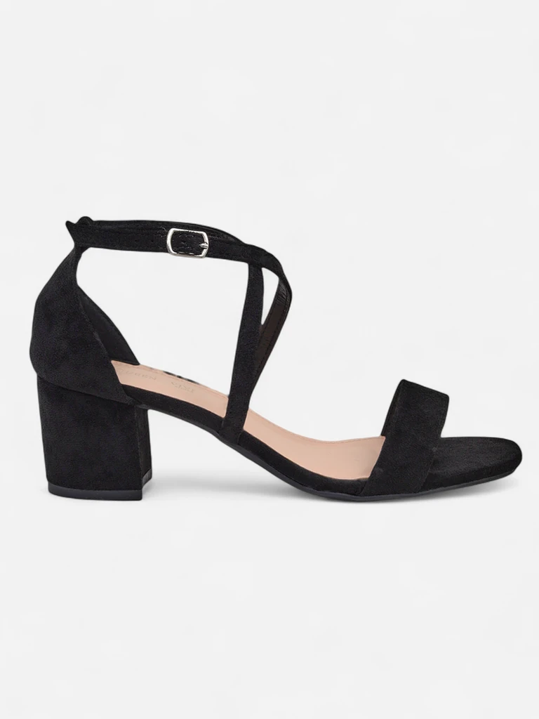 Роялфешън дамски сандали от еко велур Romates