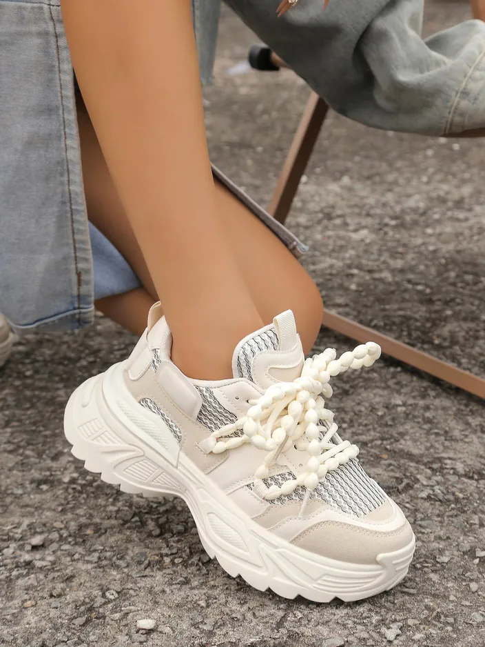 Спортни маратонки Royalfashion за жени на по-дебела подметка Loness