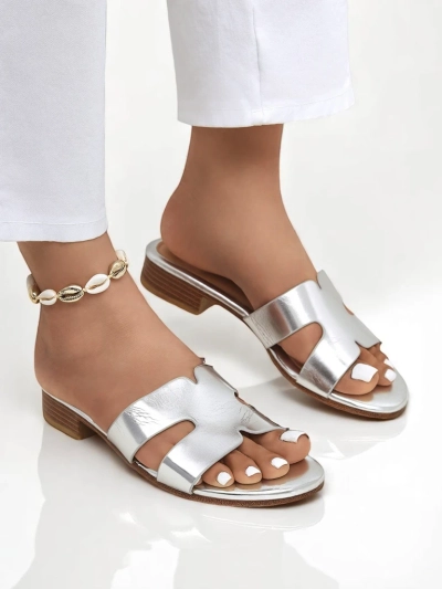 Royalfashion Дамски чехли на плоска подметка SilverEase